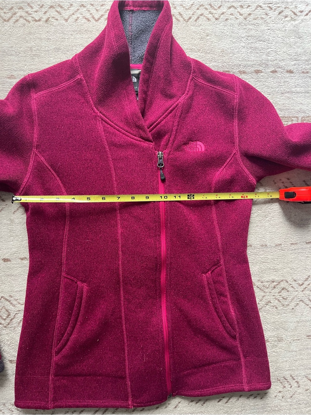 The North Face Women's Raspberry Pink Fleece Jacket - Picture 7 of 8